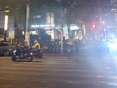 -巴黎贝甜(常德路店)