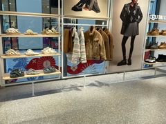 -UGG(燕莎奥特莱斯购物中心店)