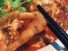 -魏铭鱼头捞饭(晋阳路店)