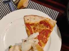 -广州万富希尔顿酒店·感趣自助餐厅·金秋蟹宴生蚝海鲜刺身