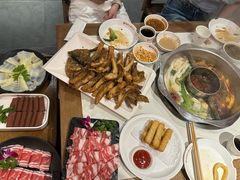 -盛源川香鱼火锅(西小区总店)