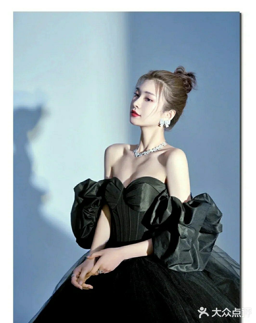 黑色光影婚纱照