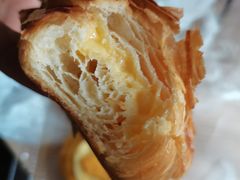 黄金流奶羊角-麦田工坊(月湖店)