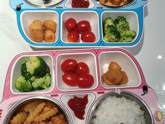 -五个福粤菜小馆(万泰汇购物中心店)