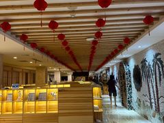 -碧中海汤泉汗蒸酒店