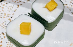 椰汁芒芒西米糕