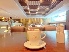 -广州中心皇冠假日酒店·汇点大堂吧