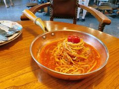 -I HOLIC艾豪丽披萨(KKone店)