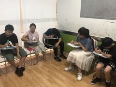 -英孚教育青少儿(宝龙中心)