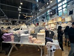 -Brandy Melville