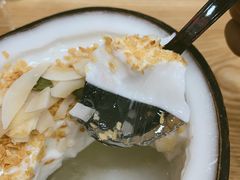 招牌双层椰冻-椰子日记(世欧广场店)