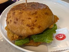 -必胜客(上海新南方商城PH店)