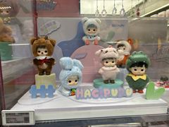 -泡泡玛特POPMART(蓝色港湾店)