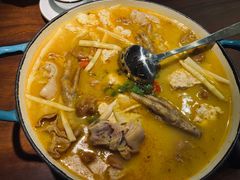 酸汤肥肠蹄花锅-马头巷·食景园(苏州总店)