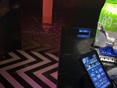 -温莎KTV(珠江路店)