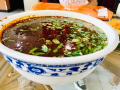 -吾穆勒蓬灰牛肉面·清真(北滨河中路店)