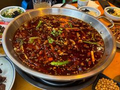 -小饕荟雅安贡椒鱼鲜馆(广福桥店)