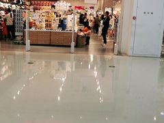 -纪念日百货(万达广场店)