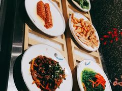 -蓉城四海黑牛烤肉海鲜自助餐厅(宜兴宝龙店)