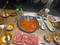 -贵厨酸汤牛肉(小十字店)