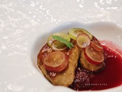 露杰鹅肝配车厘子和红酒黑提汁-福楼法餐厅FLO