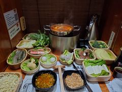 -独食火锅·半米屋台(直营总店)
