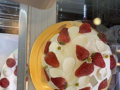 -花花卷卷·鲜食蛋糕(静安久光百货店)