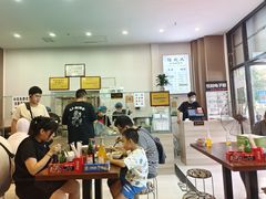 -陆长玖古法猪脚饭(玄风桥店)