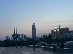 -泉城广场