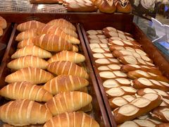 -小飞象面包公社(珠江路金鹰店)