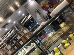 面包甜点陈列柜-BreadTalk面包新语·烘焙蛋糕(海岸城店)