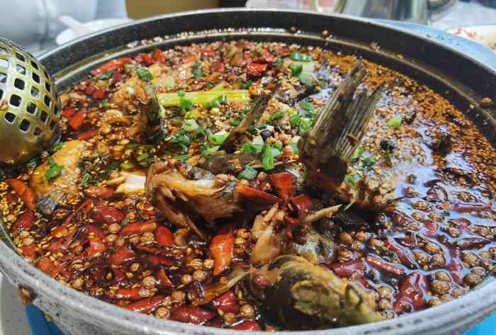 堰坝鱼庄(前进路店)