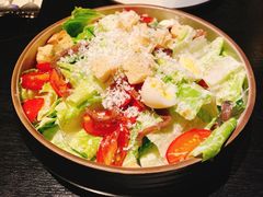 鸡肉凯撒色拉-C&R西班牙餐厅