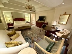 -广州富力丽思卡尔顿酒店