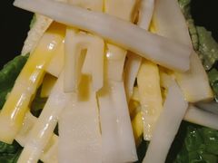 罗汉笋-销魂美蛙鱼头火锅(上海首店)