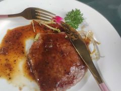 -忘忧草融合私房菜(红鼎国际店)