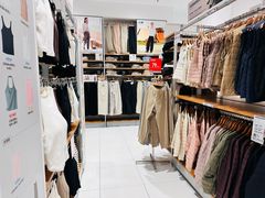 -优衣库(洛阳中州万达广场店)