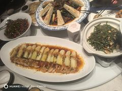 -鸽子侯·家宴·平价海鲜(绿地店)