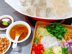 -官塘陈记鱼生·潮汕砂锅粥·潮汕生腌牛肉火锅(潮枫路总店)