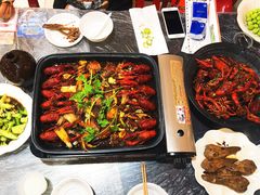 -巴厘龙虾·榜首油焖大虾(音乐学院·沿江酒馆店)