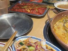 -洱火云南酸菜牛肉火锅(石景山当代商城店)