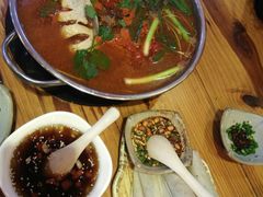 酸汤鱼-老凯俚酸汤鱼(鸿通城店)
