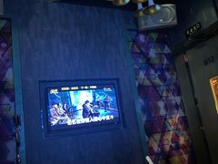 -K+全国连锁KTV(绿地缤纷天地店)