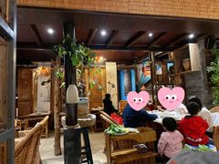 大堂-菌山里·野生菌猪肚包鸡(阳光花园店)