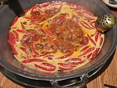 -巴卤社老火锅(财富店)