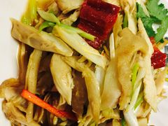 -西部马华清真兰州牛肉面·烧烤夜市(关东店)