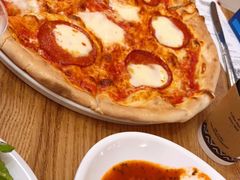 -城市大道红炉披萨烘焙坊