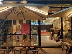 -霸王茶姬(大学城熙街店)