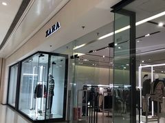 店内环境-ZARA(青岛万象城店)