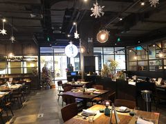 大堂-Carbon莫卡哆·意大利复古集市餐厅(杭州大厦店)